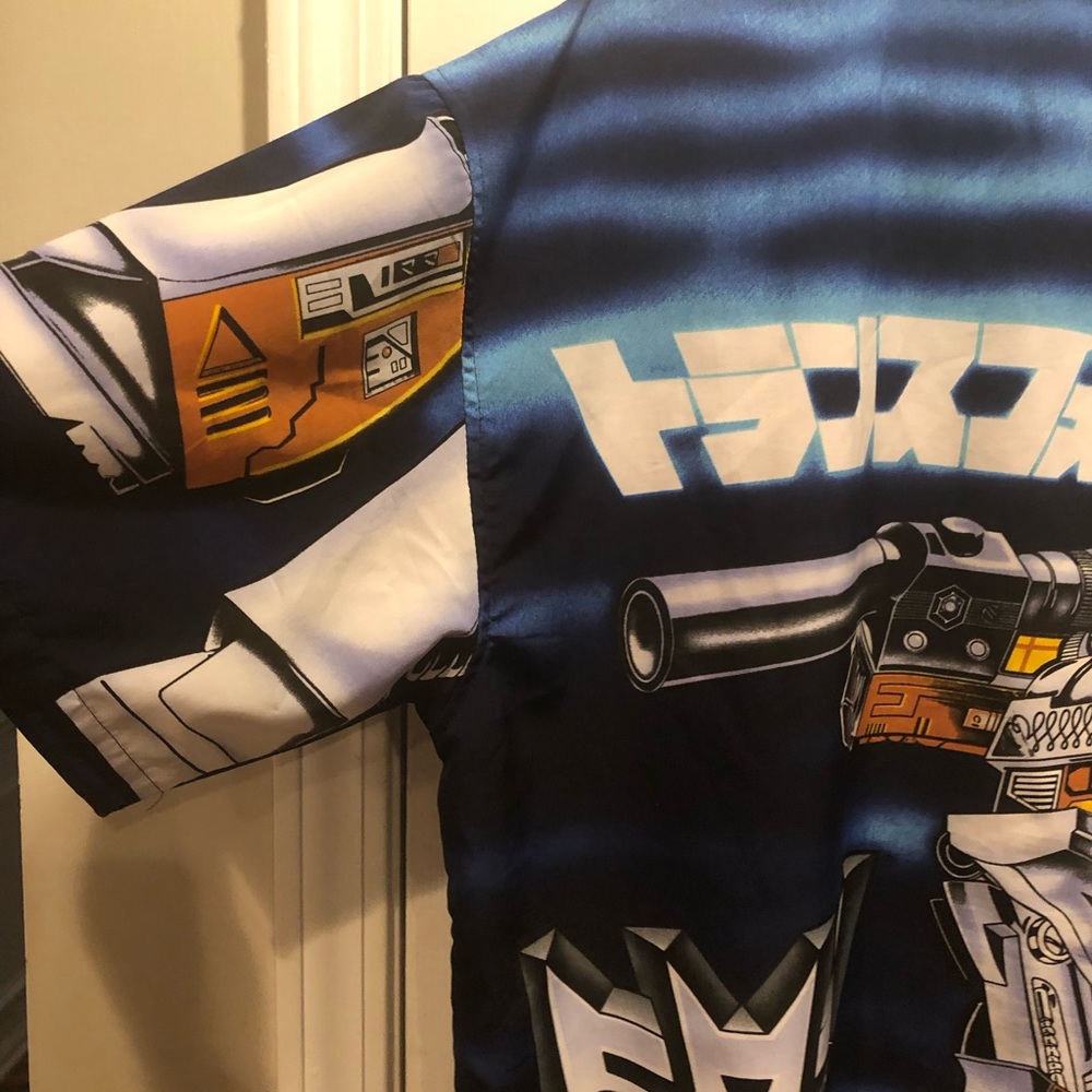 Vintage Y2K Transformers button up Allover print / bowling style Shirt - Picture 4 of 8